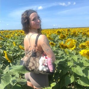 Meet your Posher, Grace